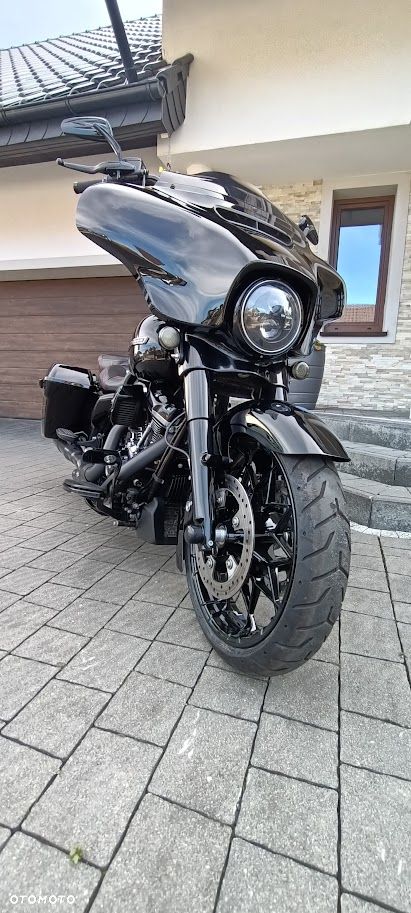 Harley-Davidson Touring Street Glide - 8