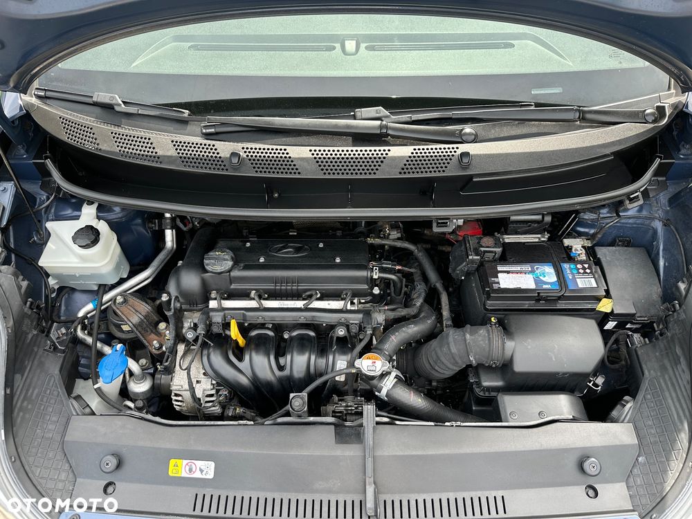 Hyundai ix20 1.4 blue YES Plus - 33
