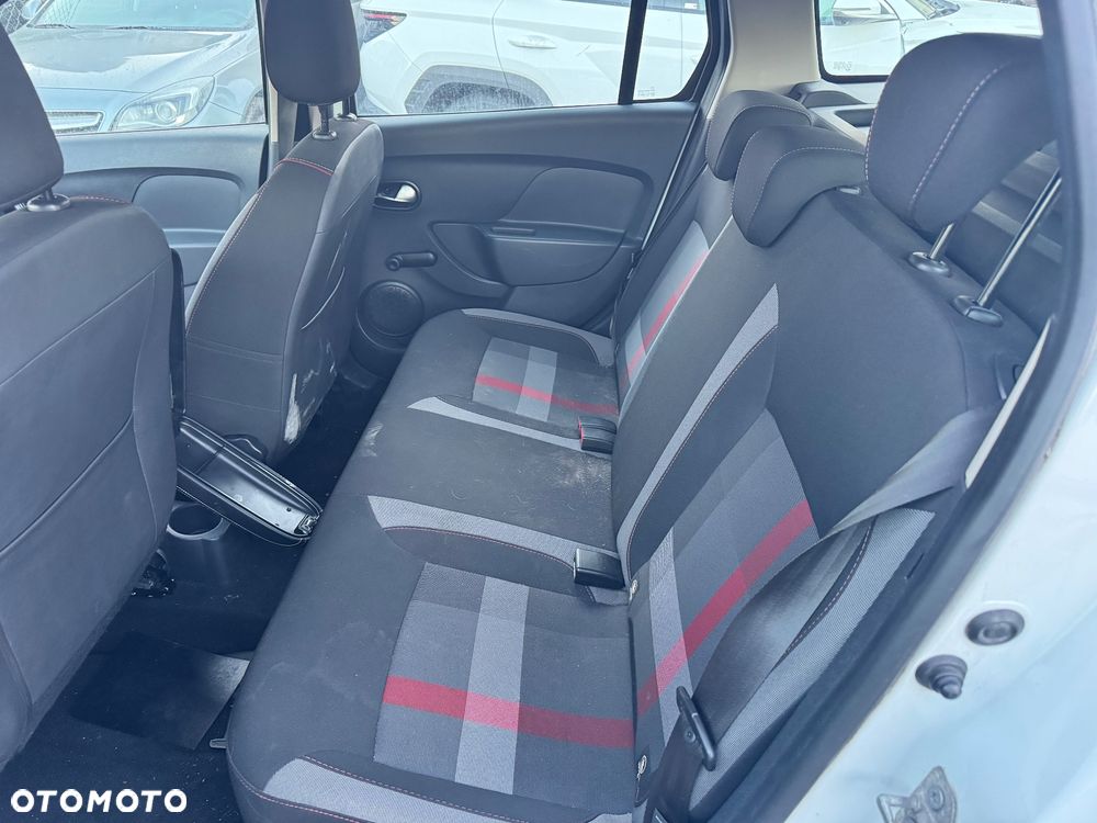 Dacia Logan TCe 90 (S&S) Stepway - 26