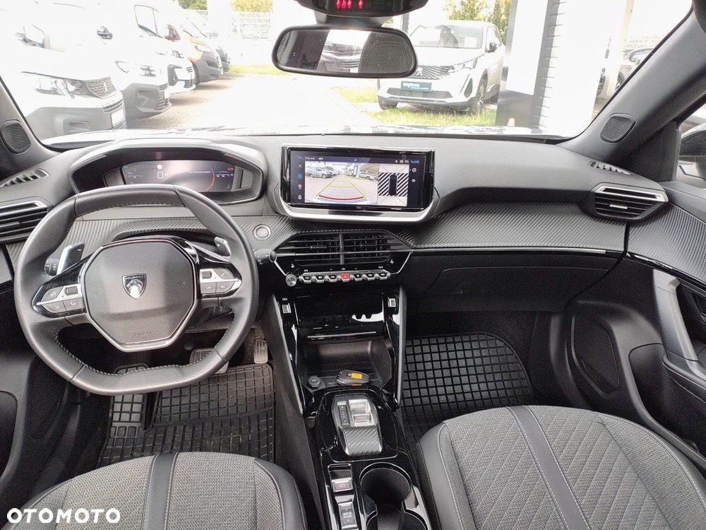 Peugeot 2008 PureTech 130 Allure S&S EAT8 - 8