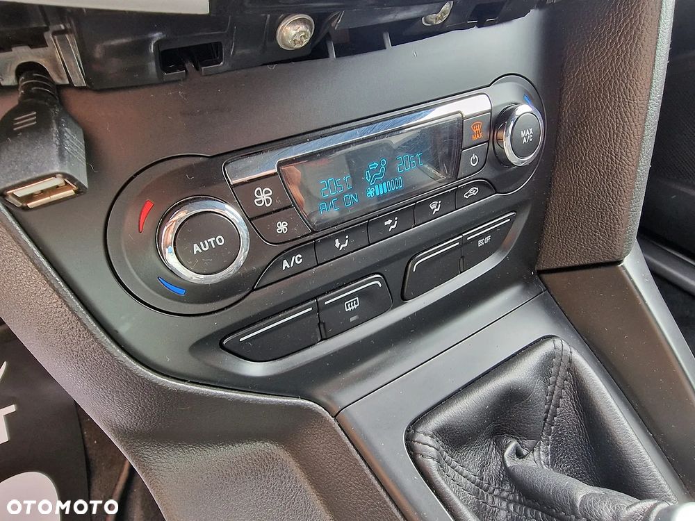 Ford Focus 2.0 EcoBoost ST mit Leder-Sport-Paket - 18