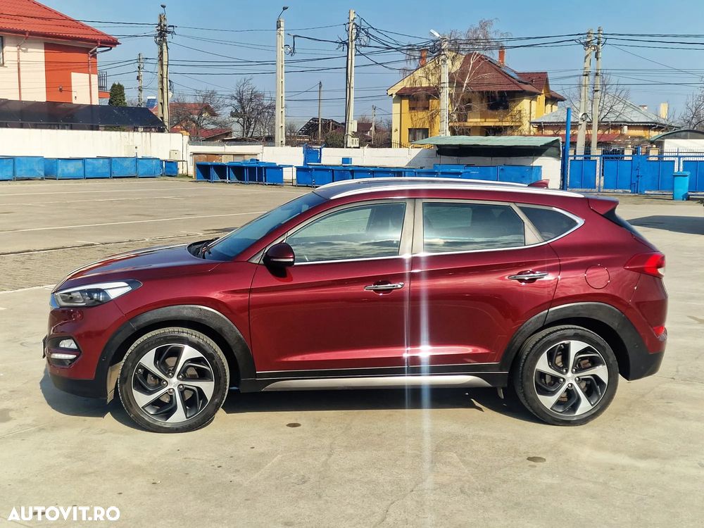 Hyundai Tucson blue 1.7 CRDi 2WD DCT Premium - 30