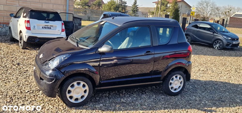 Aixam Crossline - 12