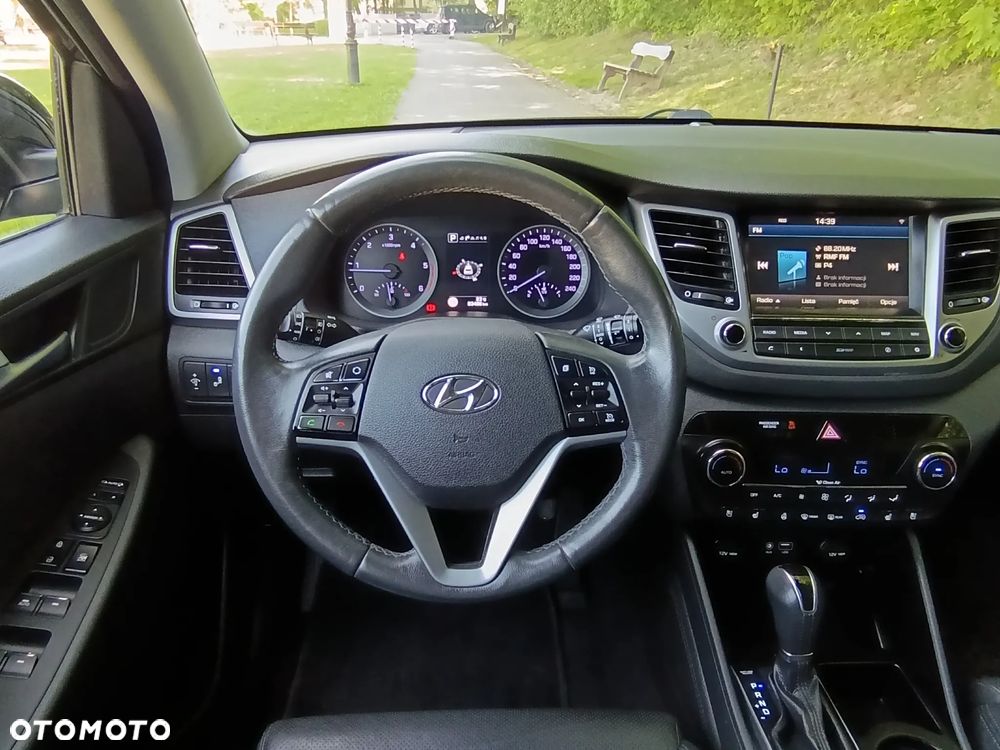 Hyundai Tucson 2.0 CRDI Premium 4WD - 6