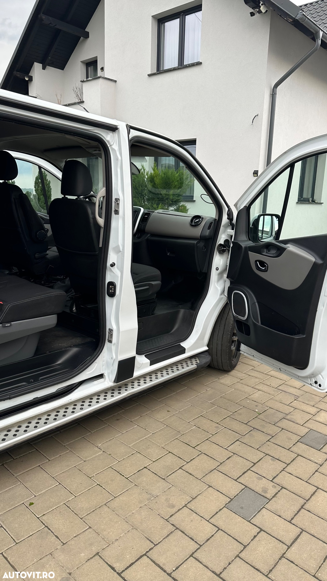 Renault Trafic ENERGY 1.6 dCi 140 Start & Stop Combi L1H1 Expression - 19