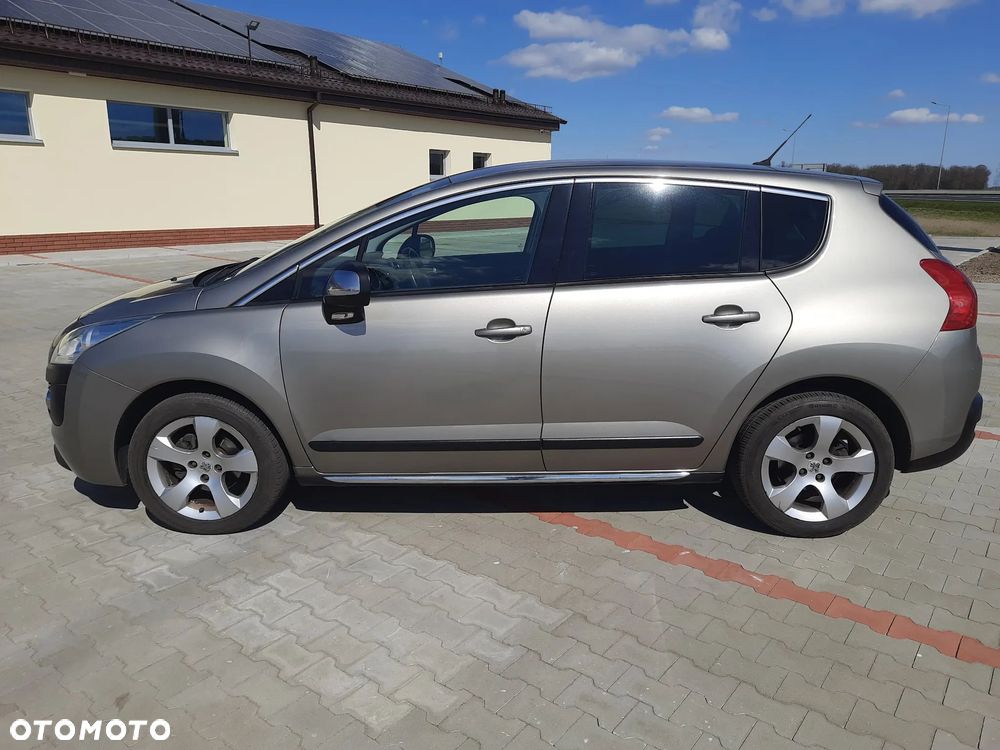 Peugeot 3008 HDi 115 Active - 8