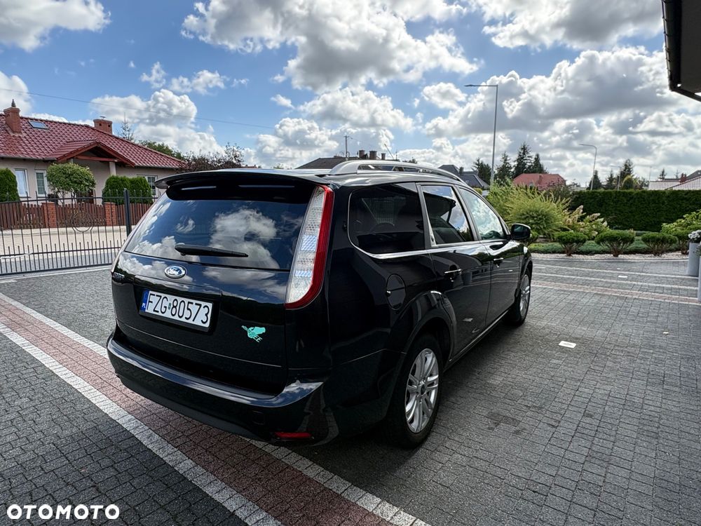 Ford Focus 1.8 Ghia - 5