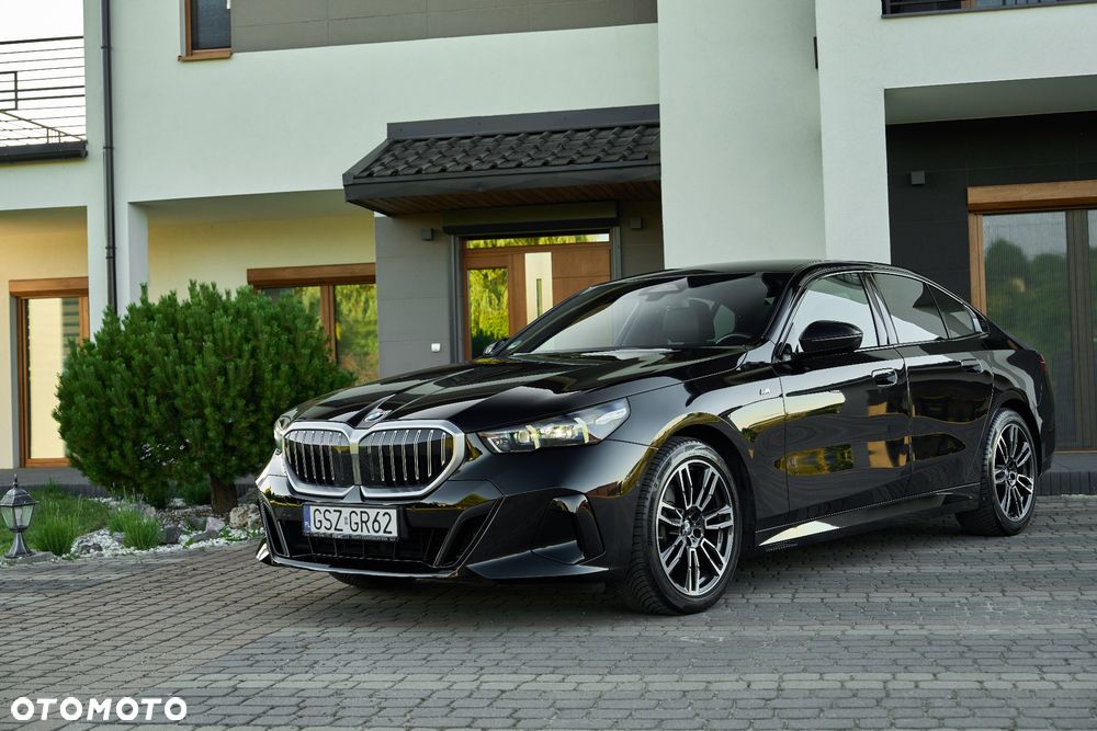 BMW Seria 5 520i mHEV M Sport sport - 1