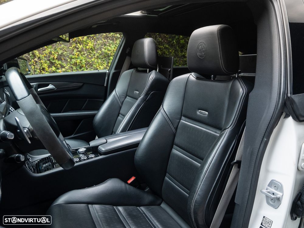 Mercedes-Benz CLS 63 AMG S Shooting Brake 4-Matic - 19