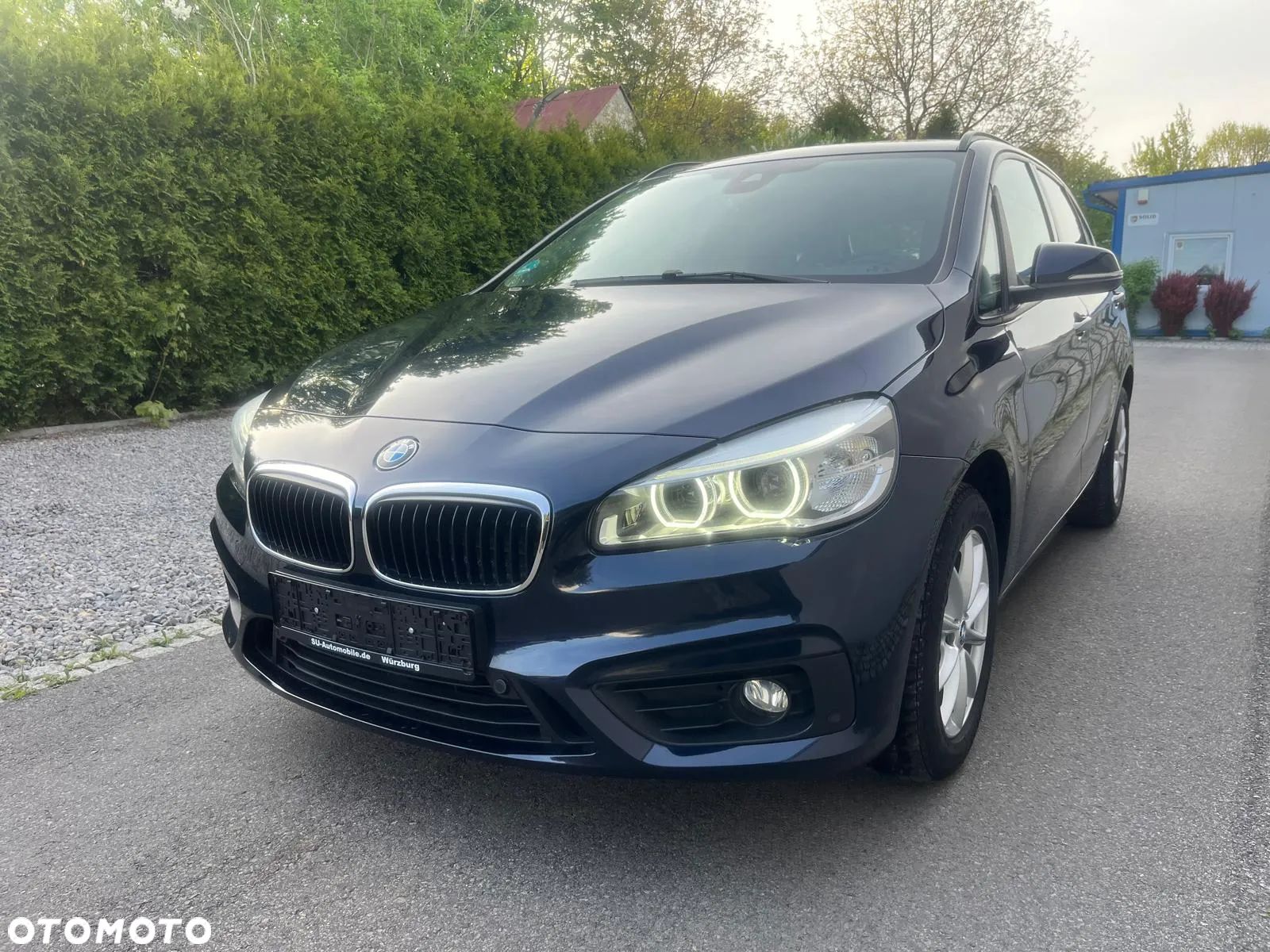 BMW Seria 2 218d Active Tourer - 1
