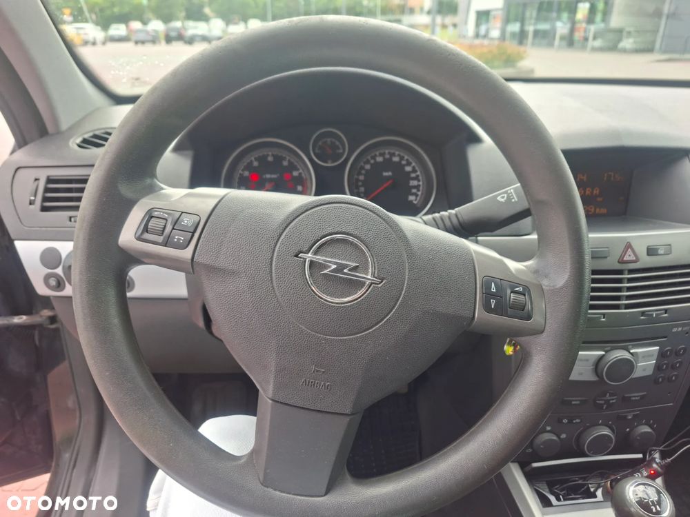 Opel Astra 1.6 Edition - 9