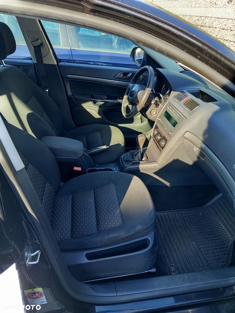 Skoda Octavia - 4