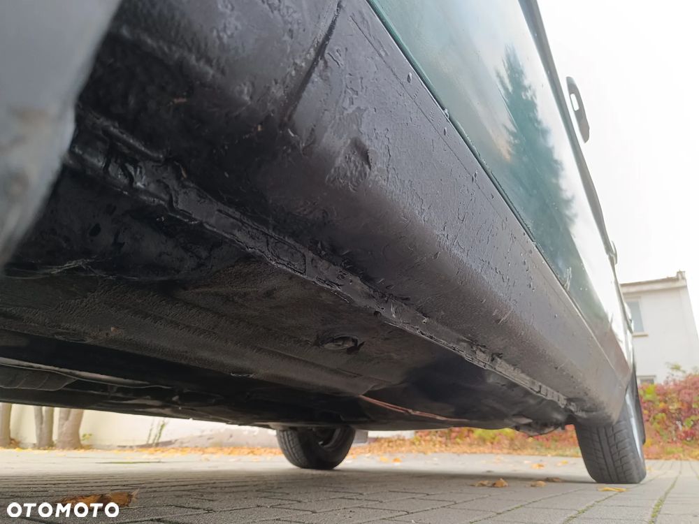 Volkswagen Passat - 36