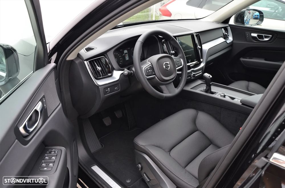 Volvo XC 60 2.0 D3 Momentum - 11