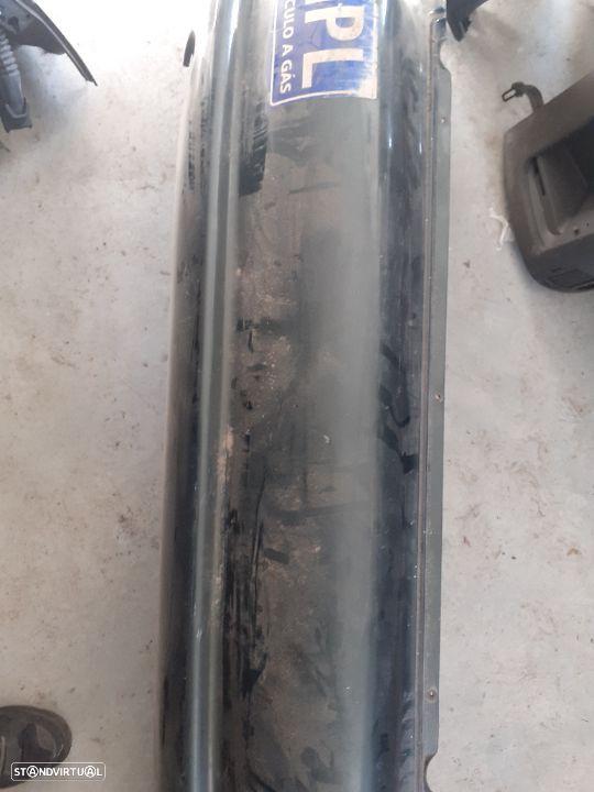 Para choques tras daewoo lanos 1998 - 2