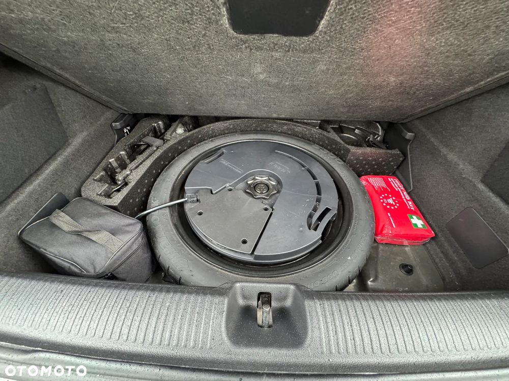 Audi Q2 35 TDI Quattro S tronic S line - 23