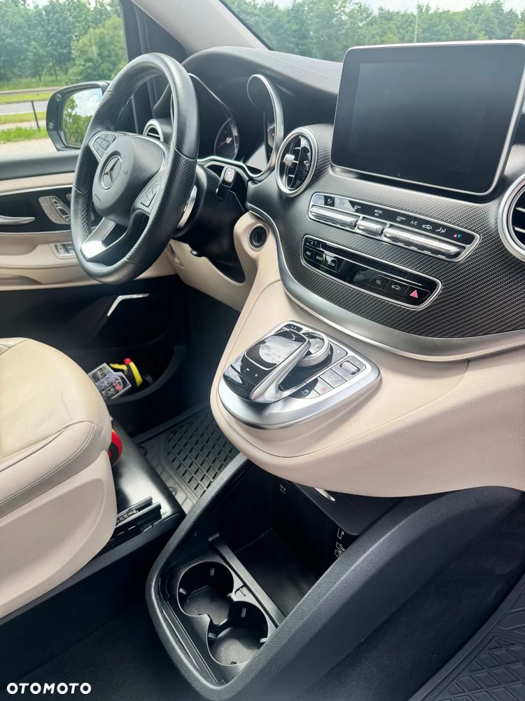 Mercedes-Benz Klasa V 250 (BlueTEC) d Avantgarde 7G-Tronic (d³ugi) - 22