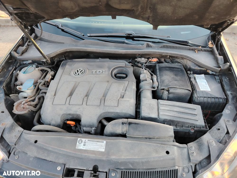 Volkswagen Golf 1.6 TDI BMT Trendline - 13