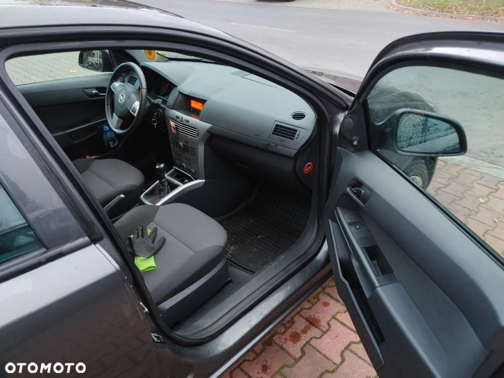 Opel Astra 1.6 - 3