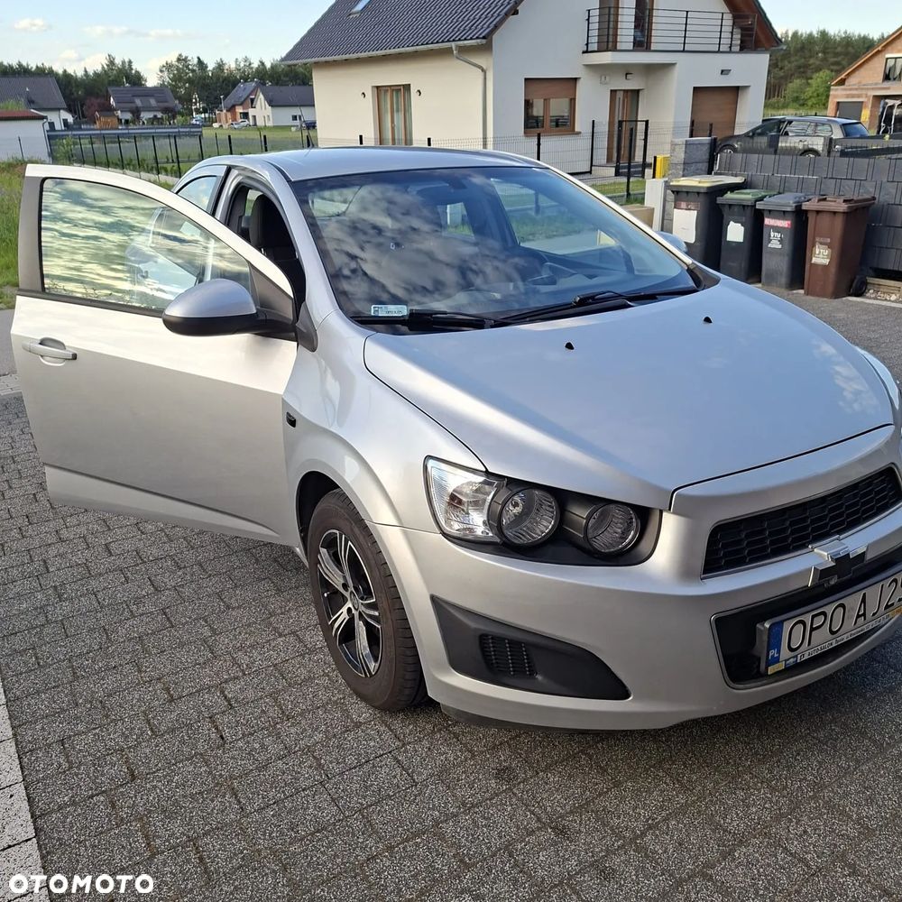 Chevrolet Aveo 1.2 LT - 6