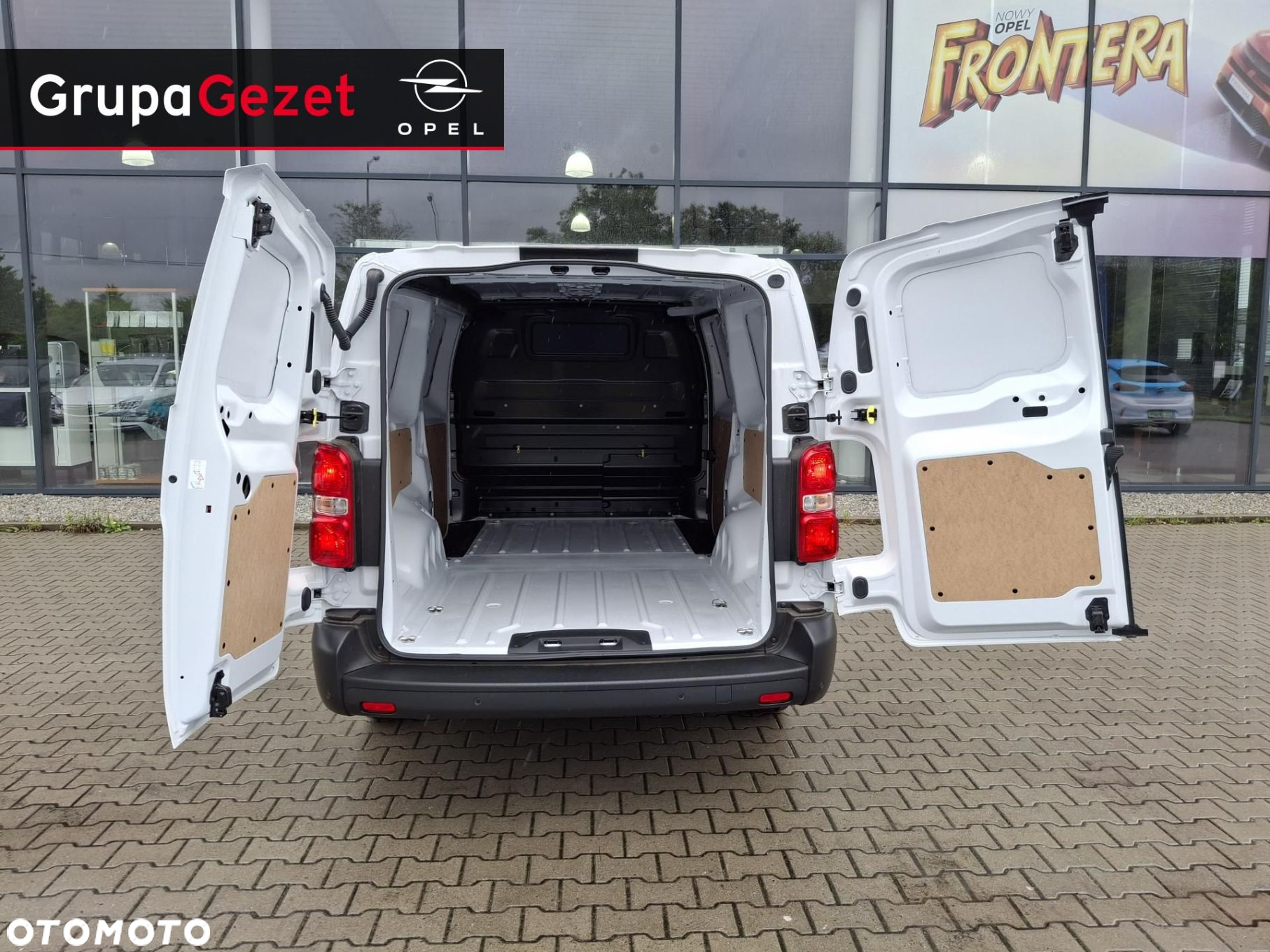 Opel Vivaro - 9