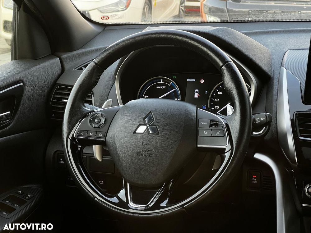 Mitsubishi Eclipse-Cross Plug-In Hybrid 4WD Plus Select - 10