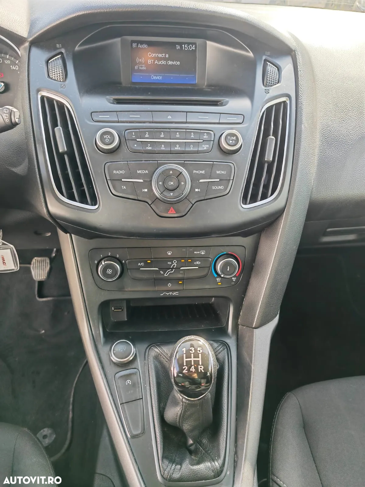 Ford Focus 1.0 EcoBoost Trend - 10
