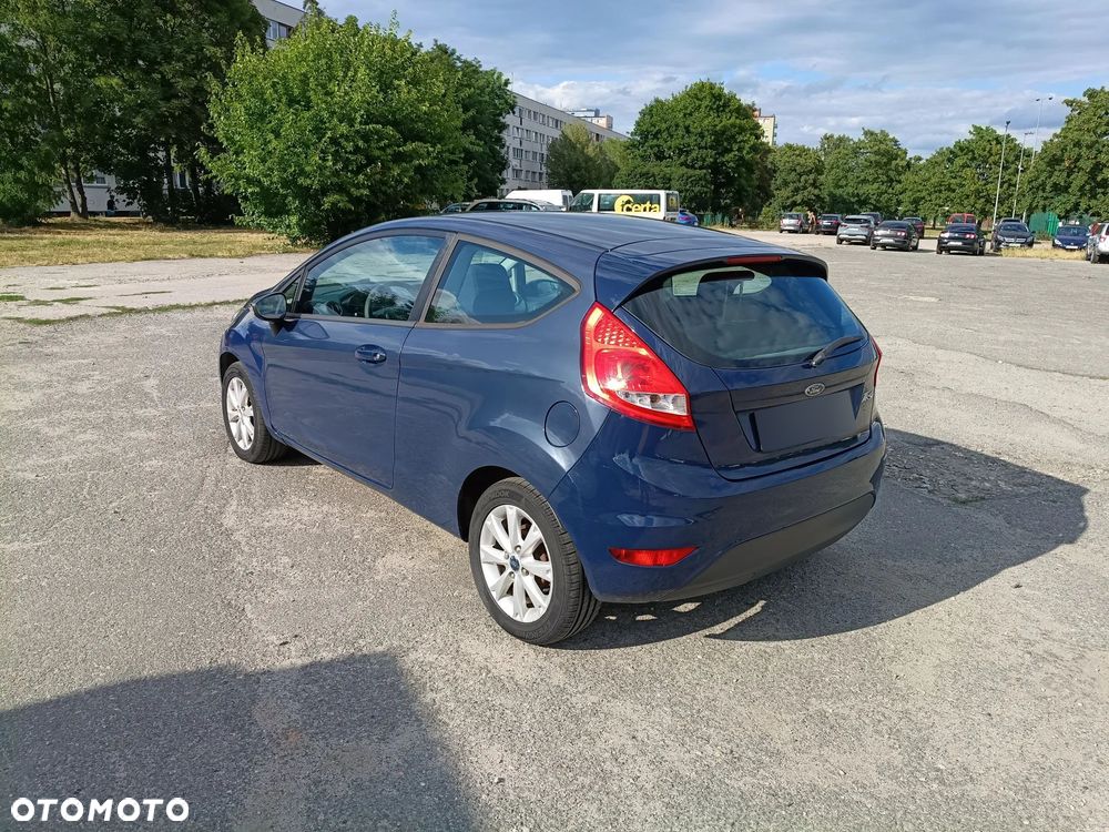 Ford Fiesta 1.25 Ambiente EU5 - 2