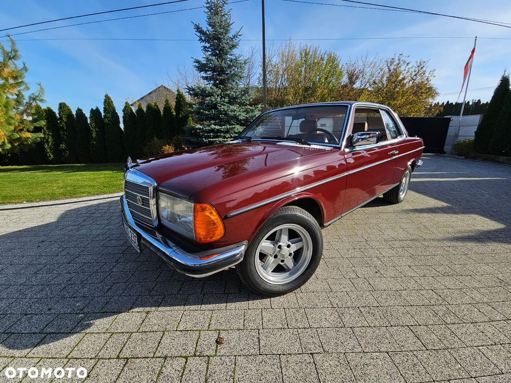 Mercedes-Benz Inny - 1