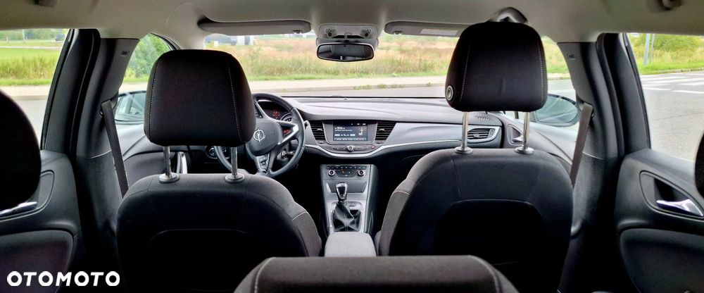 Opel Astra V 1.6 CDTI Dynamic S&S - 10