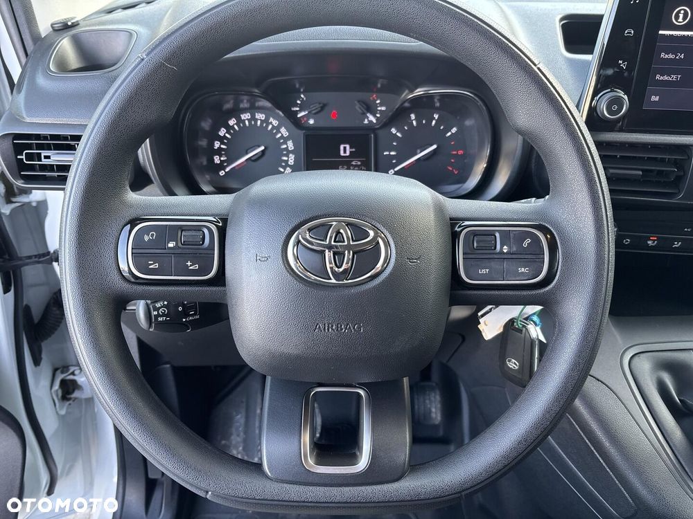 Toyota PROACE CITY - 23