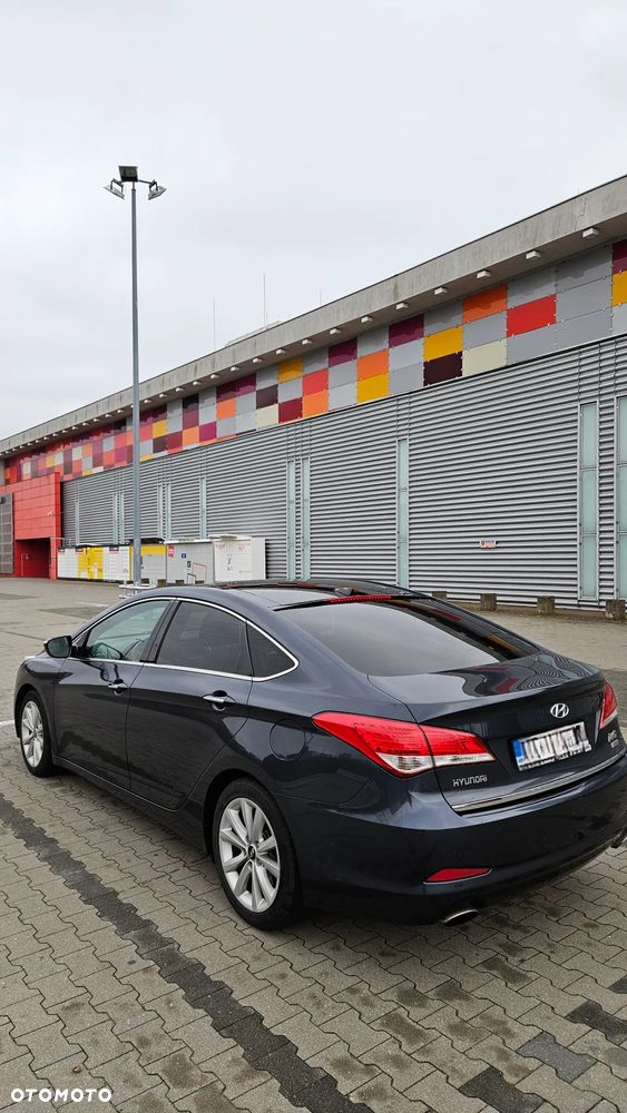 Hyundai i40 1.7 CRDi Automatik Premium - 4