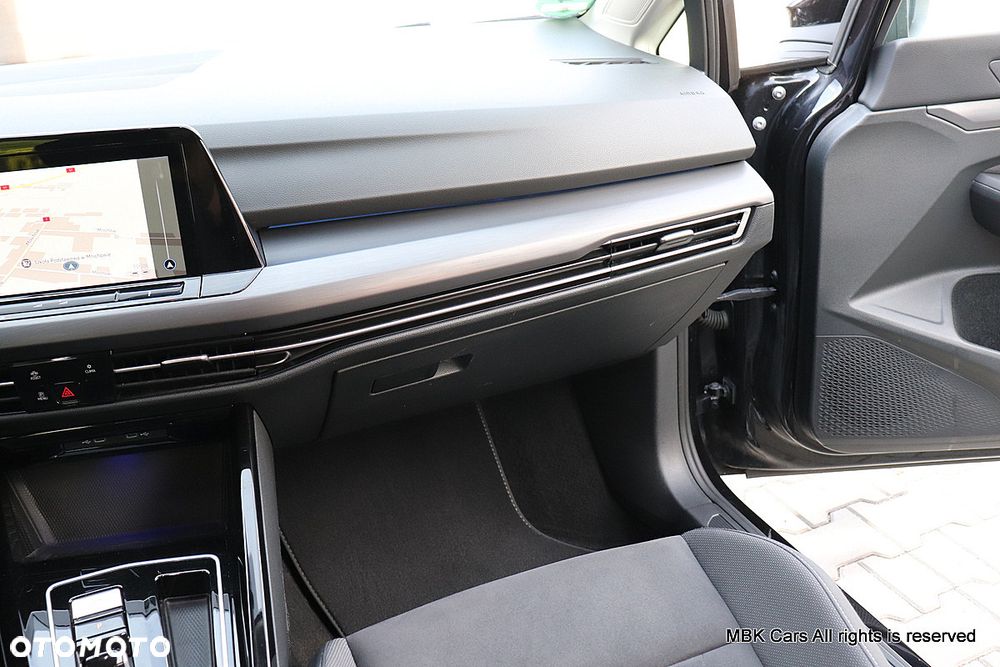 Volkswagen Golf Variant 2.0 TDI Style DSG - 23