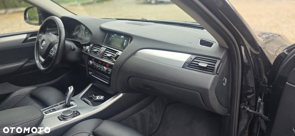 BMW X4 xDrive20d Advantage - 23