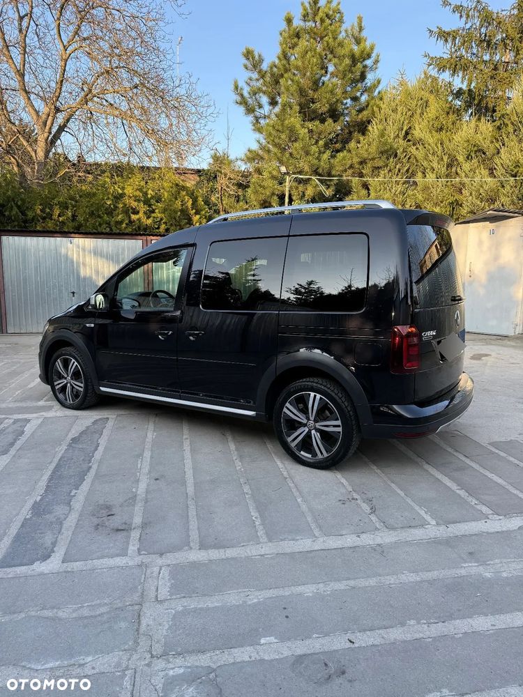 Volkswagen Caddy 2.0 TDI Alltrack DSG - 3