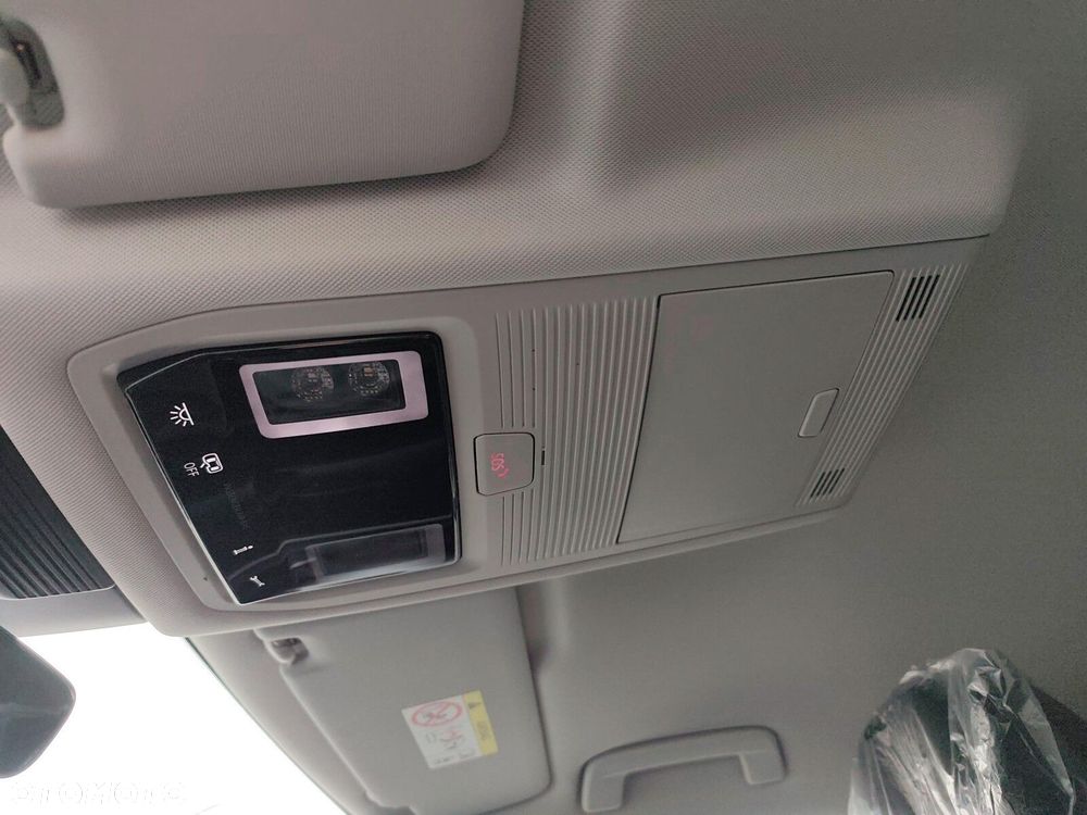 Volkswagen Tiguan 2.0 TDI 4Mot Elegance DSG - 22