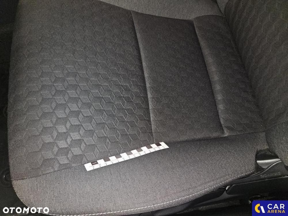 Toyota Yaris 1.5 Comfort - 22