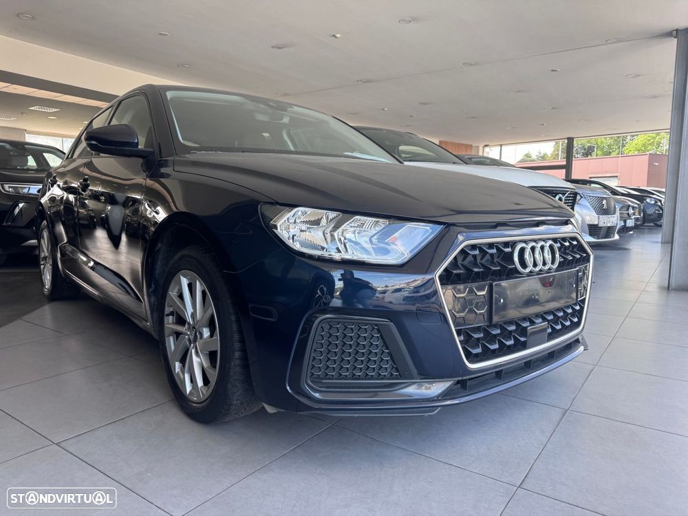 Audi A1 Sportback 30 TFSI Advanced S tronic - 2