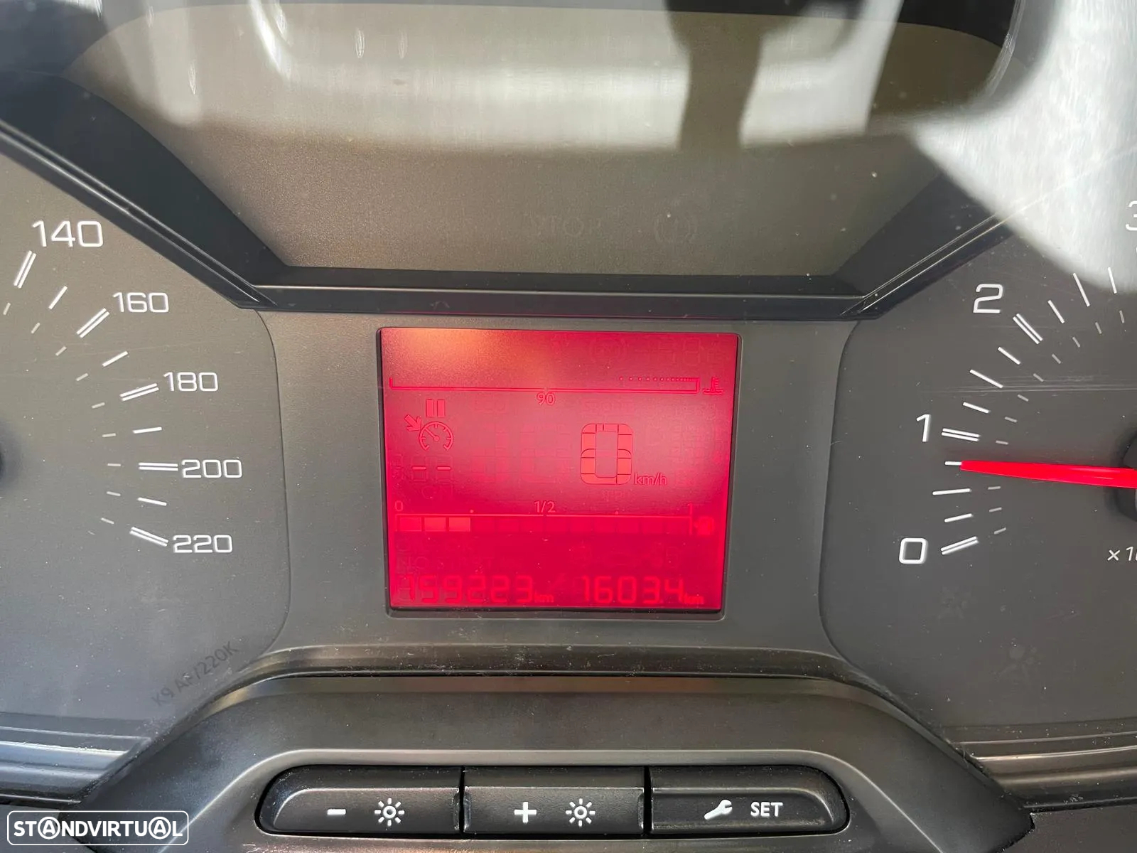 Peugeot Partner 1.5 BlueHDI 100cv - 24