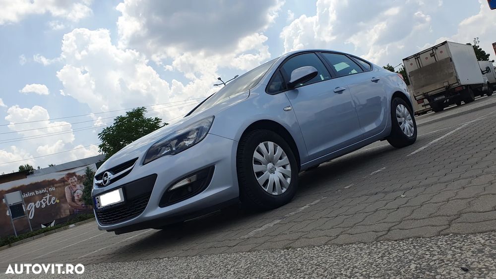 Opel Astra 1.6 TWINPORT ECOTEC Essentia - 19