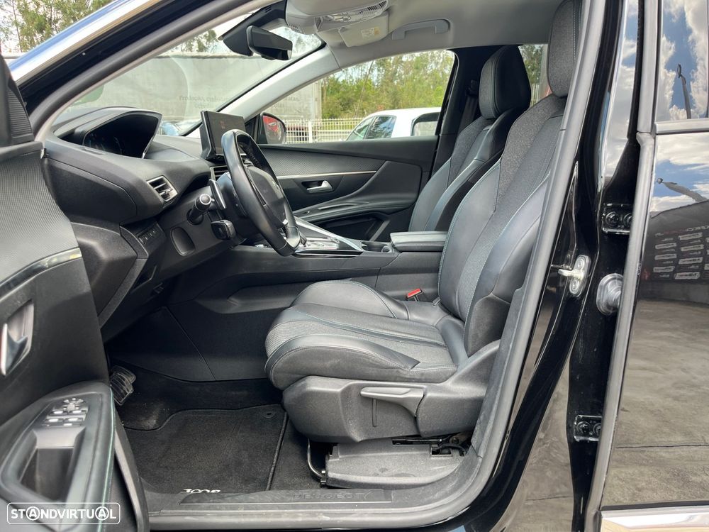 Peugeot 3008 225 e-EAT8 Allure - 13