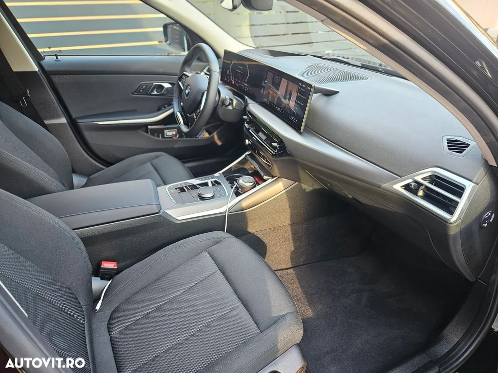 BMW Seria 3 318i AT - 16