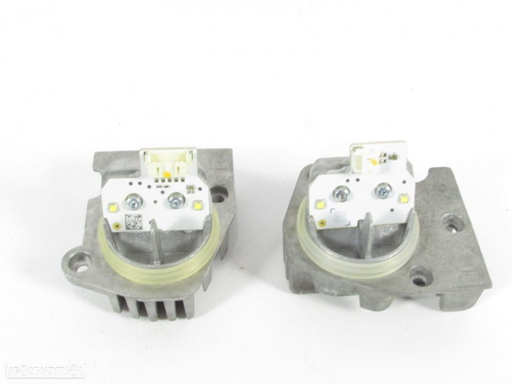 Conjunto de módulos Led FAROL Direito Usado / Original BMW X1 (E84) 63117397246 - 1