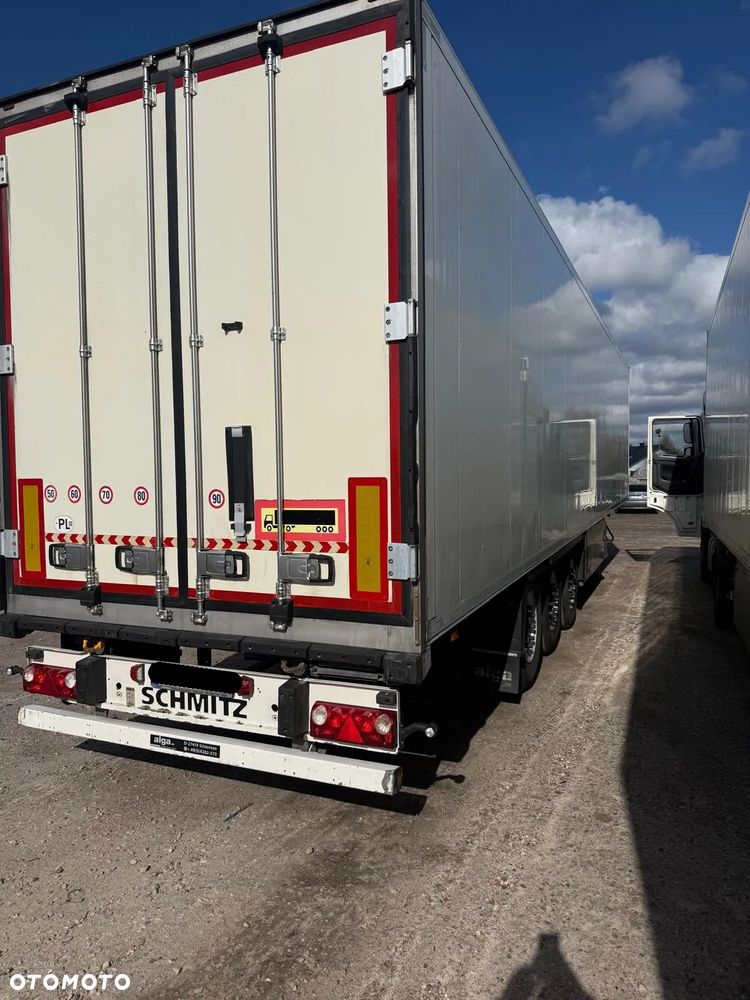 Schmitz Cargobull SKO 24 - 7