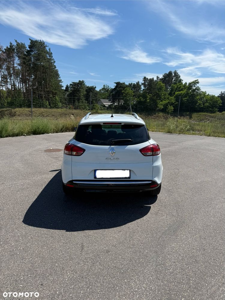Renault Clio 1.2 16V 75 LIMITED - 5