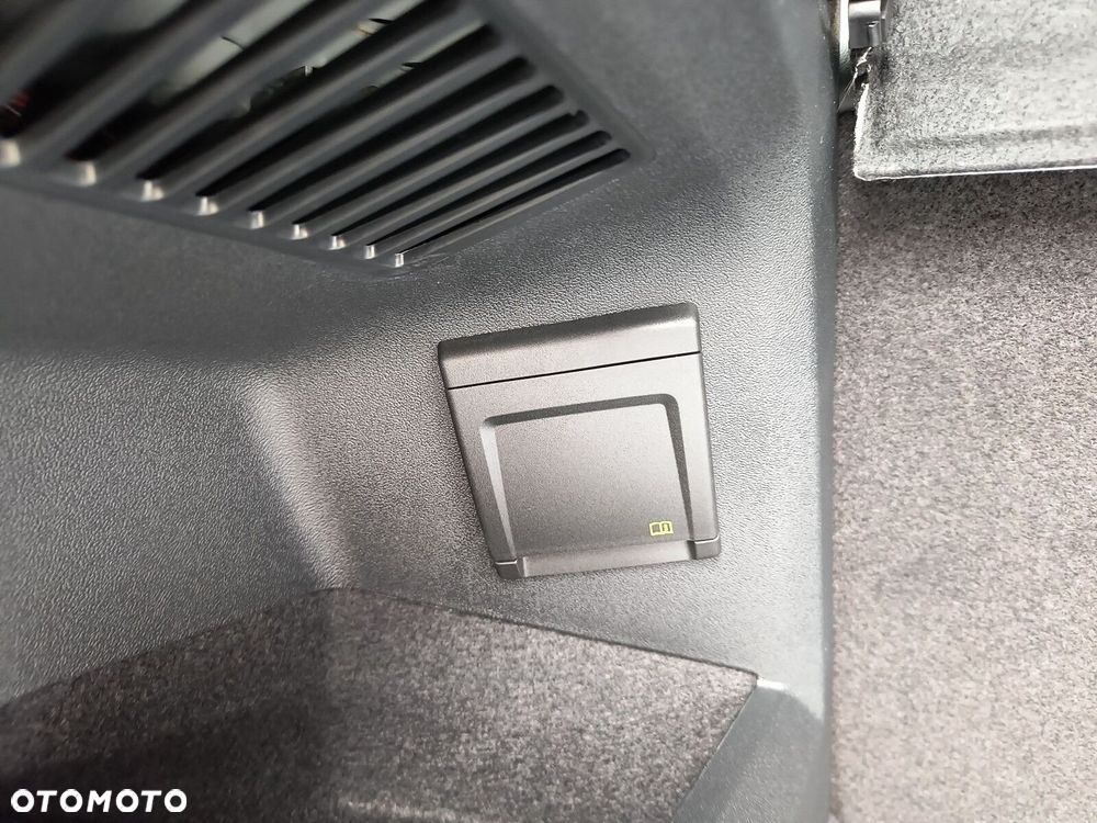 Volkswagen Tiguan - 40