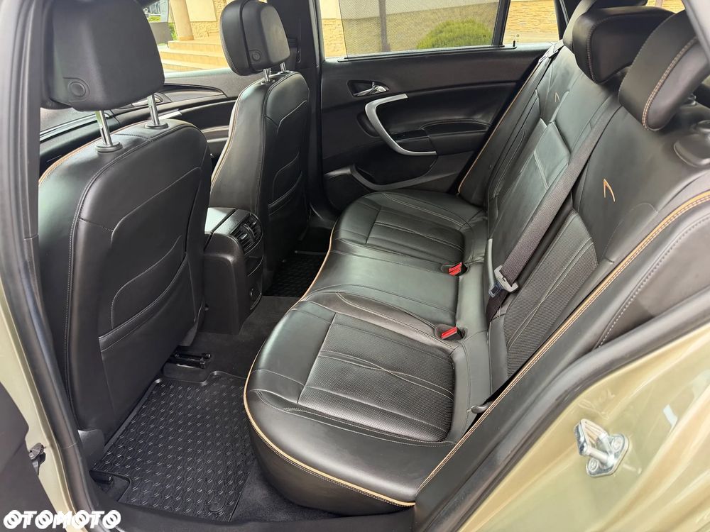 Opel Insignia - 16