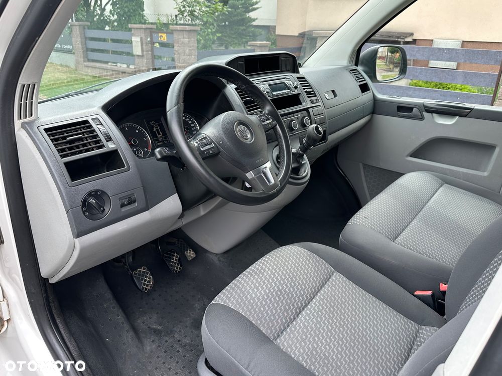 Volkswagen Transporter - 5