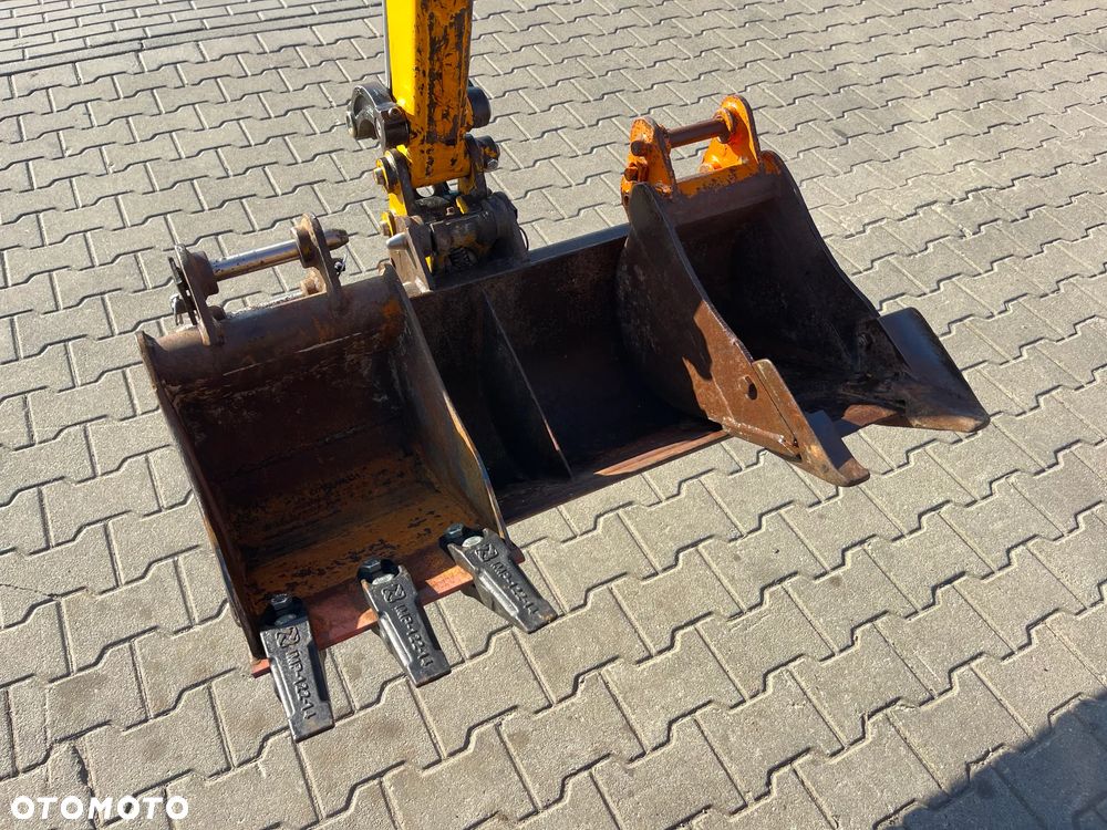 JCB 8020 CTS - 15