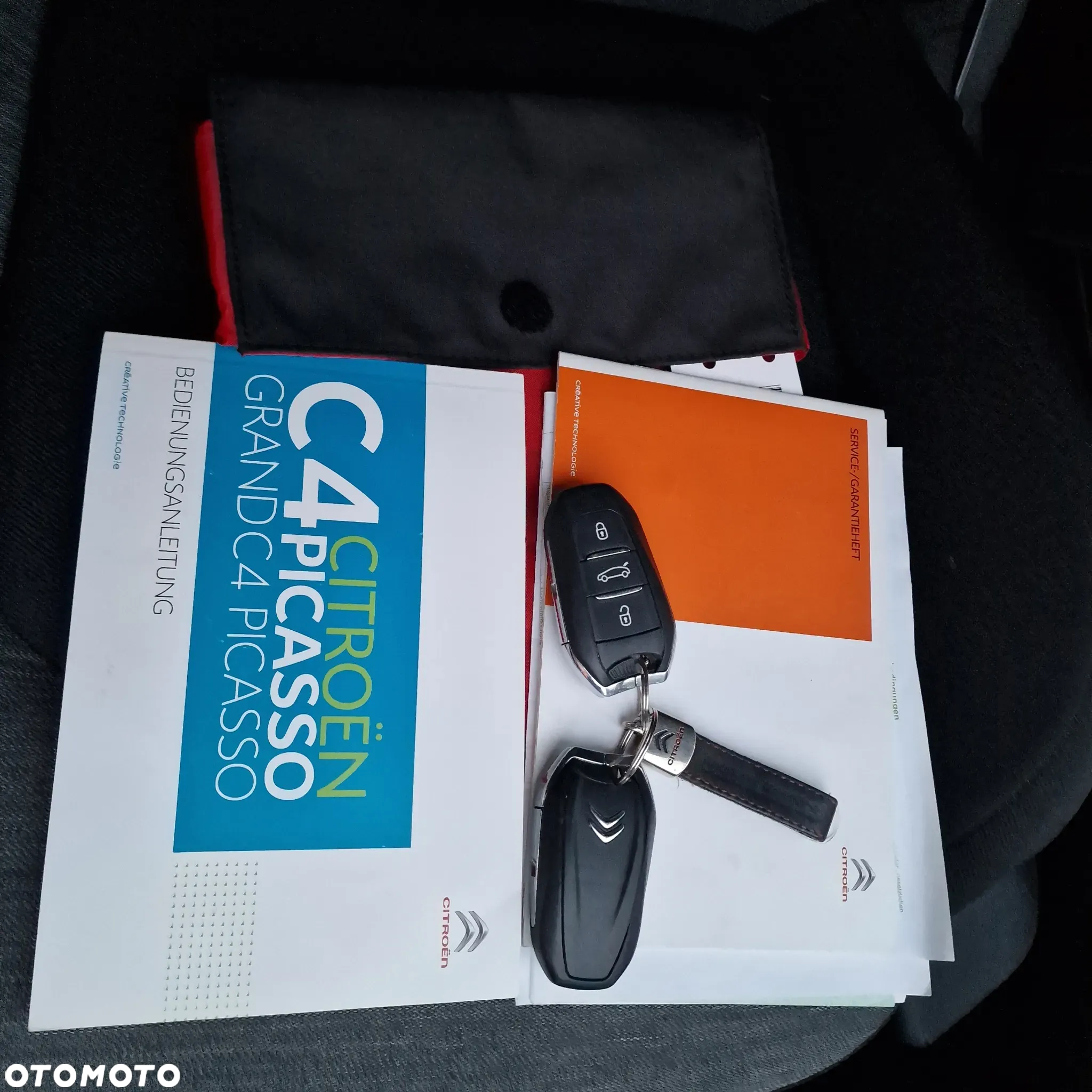 Citroën C4 Picasso PureTech 110 Stop&Start FEEL - 24